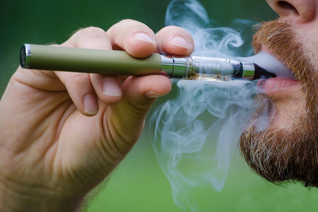 Trying to Quit Smoking? Start with Ecig Starter Kits