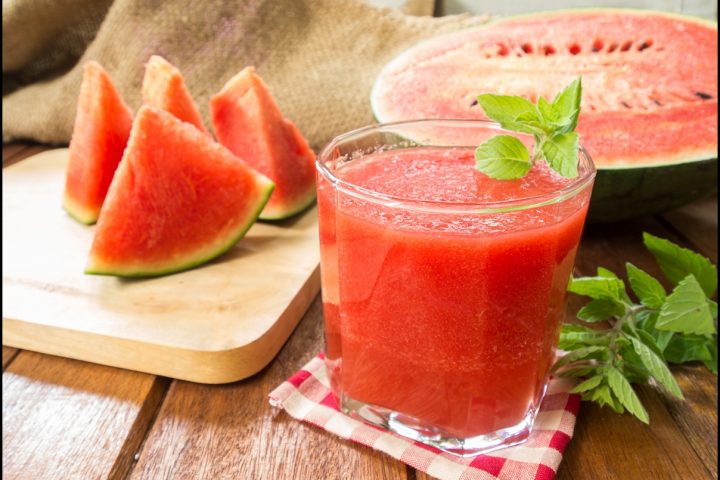 5 nuostabios arbūzų sulčių naudos sveikatai