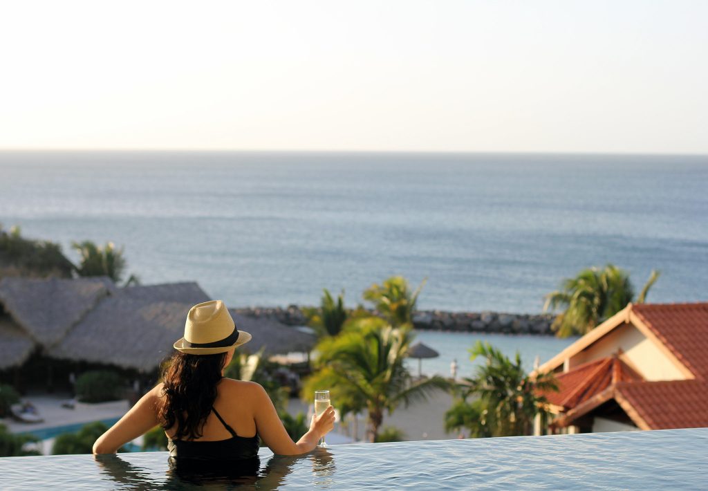 4 Ways To Have Enough Money For Your Exotic Vacation