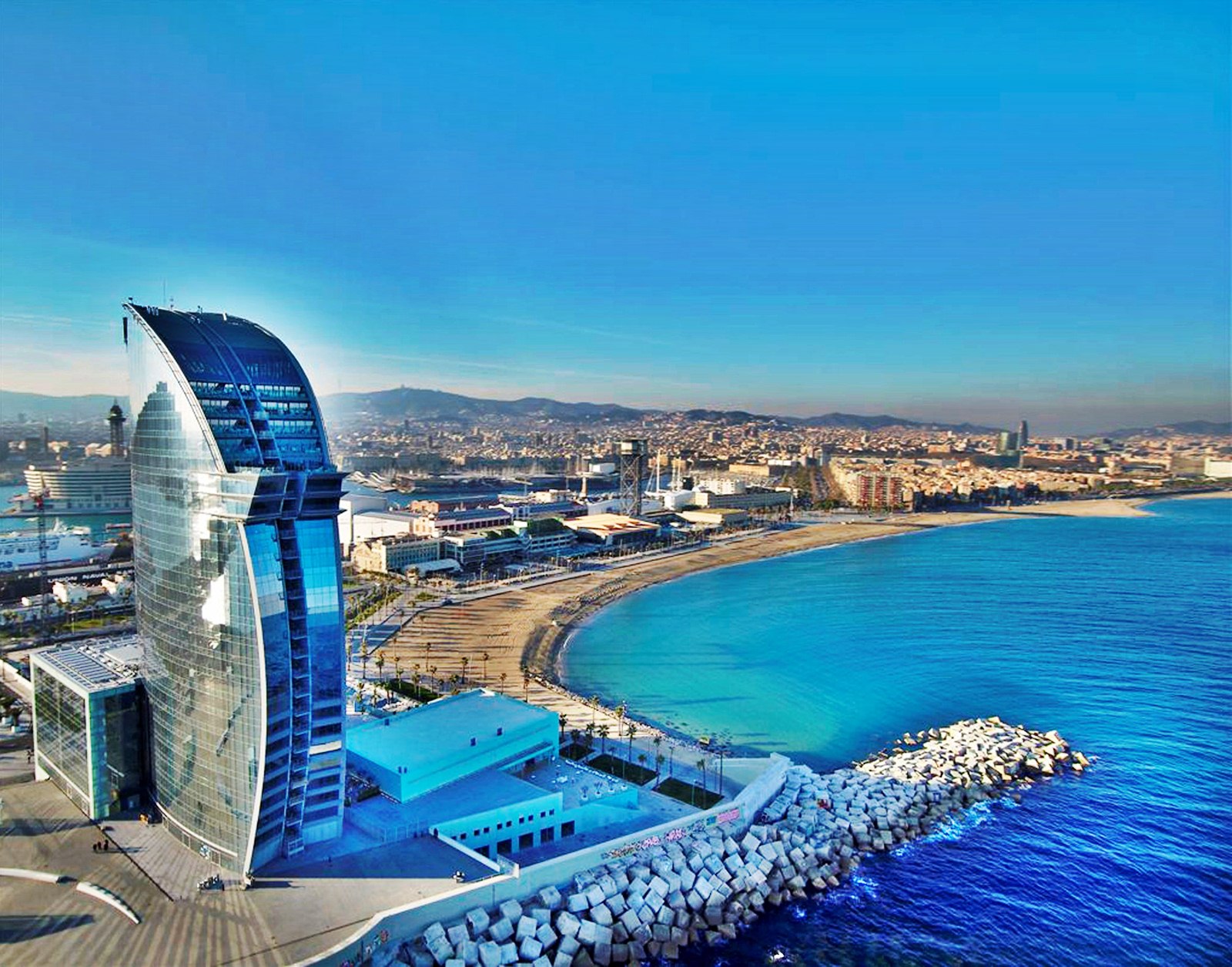 Must See Best Tourist Attractions In Barcelona