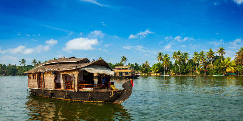 An Ultimate Guide To Planning A Honeymoon Tour To Kerala