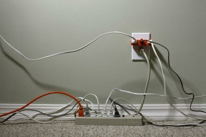 5 Household Electrical Hazards