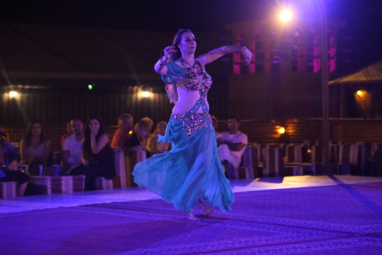 belly-dance-show-dubai