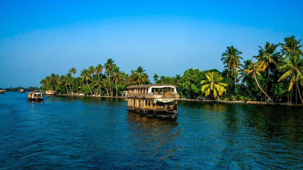 Kerala Tour Packages A Complete Overlook Of Mighty Kerala