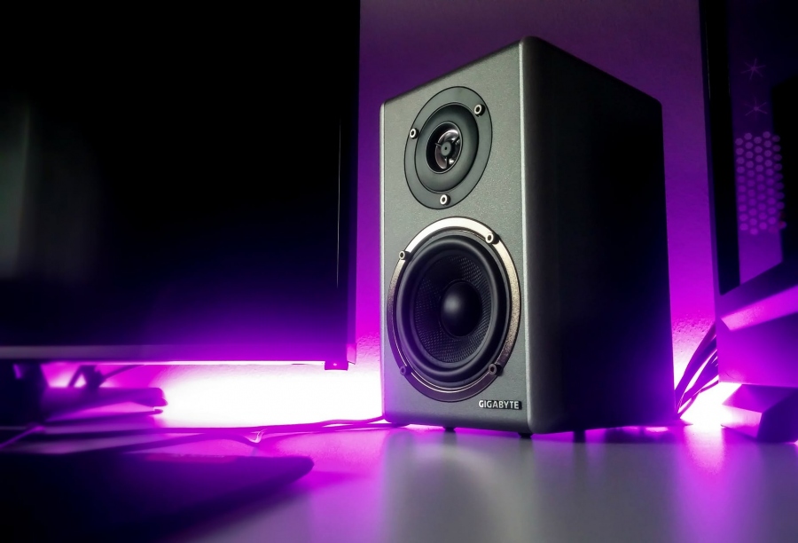 Tips To Buy A Sound Bar or Speaker System