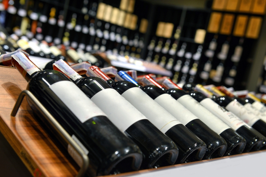 Your Everyday Guide To Store Wine